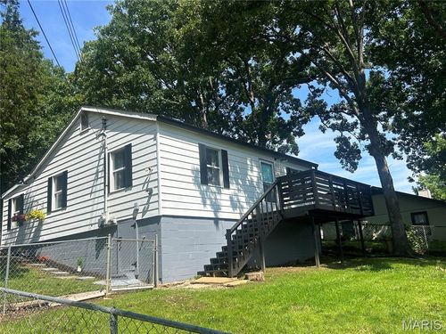 8520 Lake Dr, Cedar Hill, MO, 63016-3813 | Card Image
