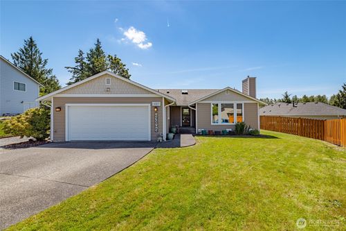 427 S 32nd Place, Mount Vernon, WA, 98274 | Card Image
