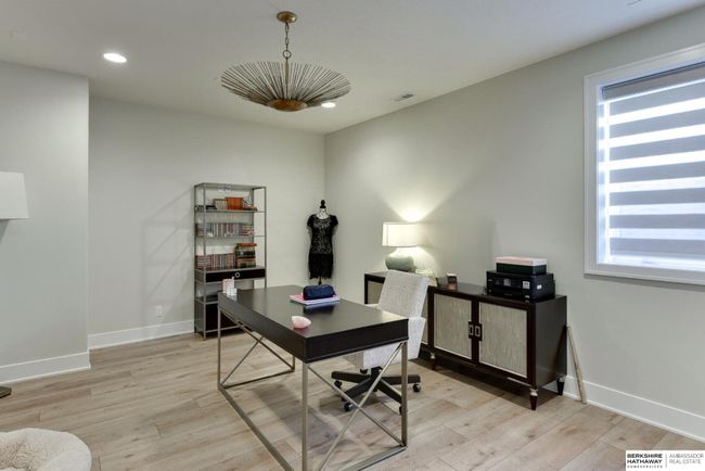 21209 B St, House other with 6 bedrooms, 5 bathrooms and 3 parking in Elkhorn NE | Image 39