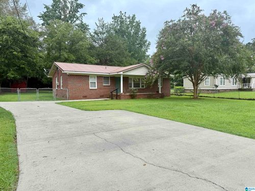 37 Apple St, Jacksonville, AL, 36265-5847 | Card Image
