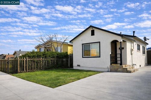 1512 15th St, San Pablo, CA, 94806-4315 | Card Image