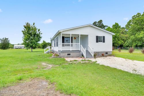 111 Dana Ct, Havelock, NC, 28532-8782 | Card Image