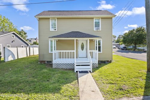front-392 Hampton Ave, Long Branch, NJ, 07740-5918 | Card Image