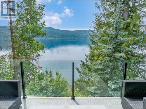 6076 Davis Rd, Magna Bay, BC, V0E1M7 | Card Image