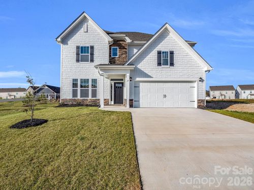 23 Silverthorne Ct, Hendersonville, NC, 28792-0658 | Card Image