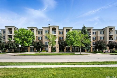 307-215 Lowe Rd, Saskatoon, SK, S7S1N1 | Card Image