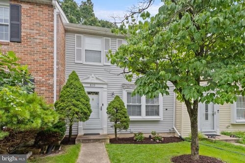 8113 Loving Forest Ct, SPRINGFIELD, VA, 22153-3719 | Card Image
