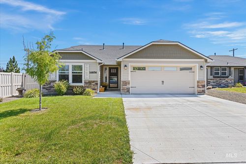 16856 Suffolk Ave, Caldwell, ID, 83607-6805 | Card Image