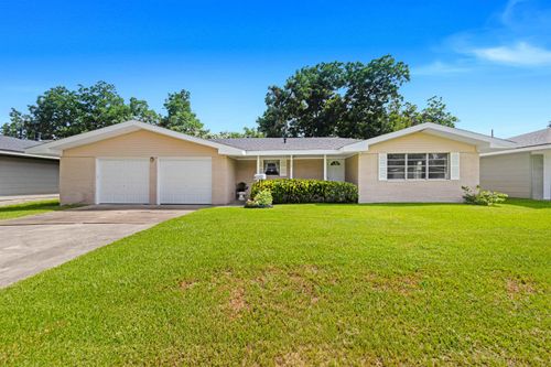 212 N 33rd, Nederland, TX, 77627 | Card Image