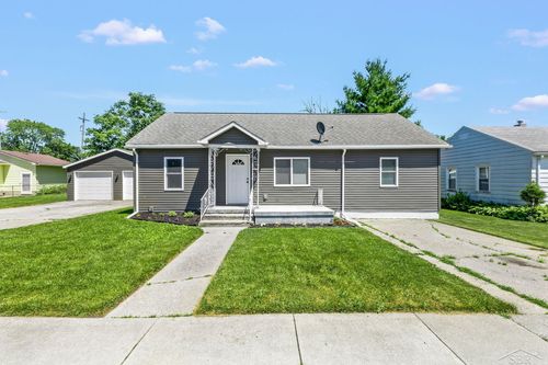 305 Braddock St, Bay City, MI, 48708-8343 | Card Image