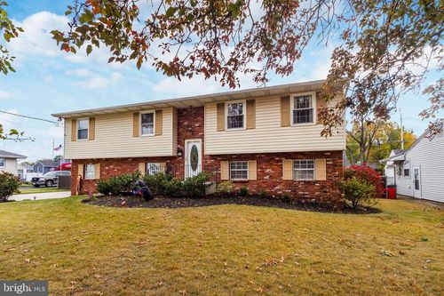 121 Marlborough Ave, MOUNT EPHRAIM, NJ, 08059-2033 | Card Image