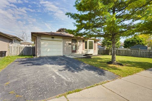1463 Jalna Blvd, London, ON, N6E3C4 | Card Image