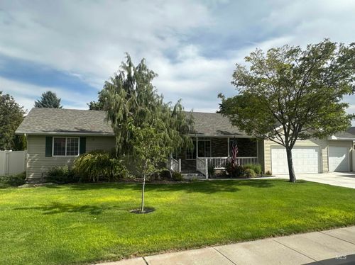 2508 Eastgate Dr, Twin Falls, ID, 83301-7553 | Card Image