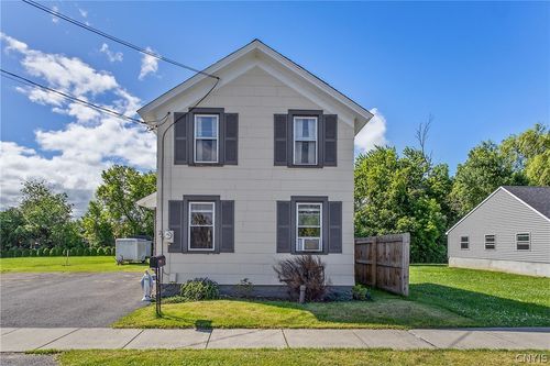 224 E 1st St, East Syracuse, NY, 13057-2908 | Card Image