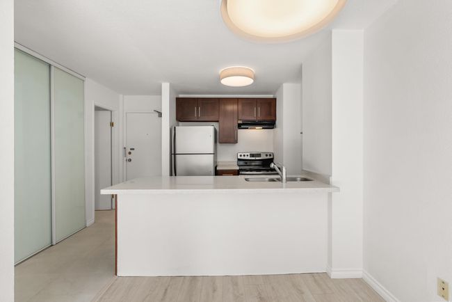 605 - 1333 Hornby St, Condo with 1 bedrooms, 1 bathrooms and null parking in Vancouver BC | Image 7