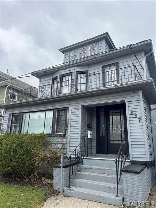 2nd-floor-237 Tacoma Avenue, Buffalo, NY, 14216 | Card Image