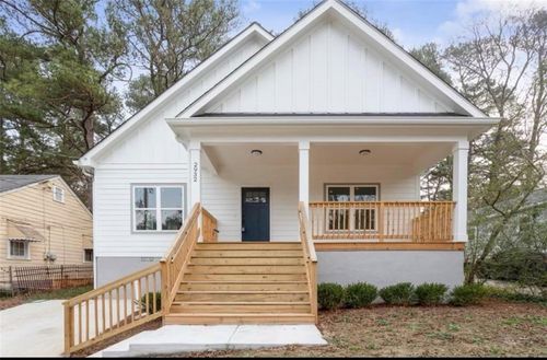 2932 Palm Dr, east point, GA, 30344-3712 | Card Image