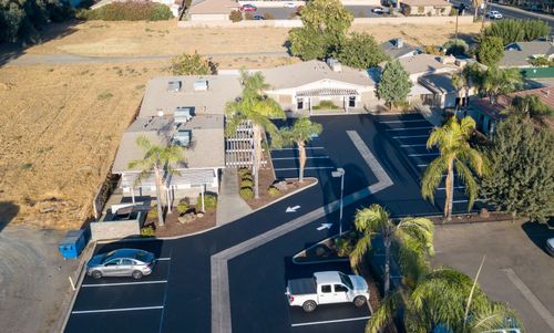 365 Pearson Dr, Porterville, CA, 93257-3360 | Card Image