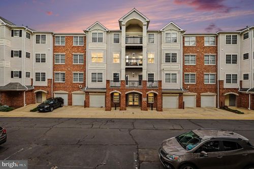 209-20745 Royal Palace Sq, STERLING, VA, 20165-8406 | Card Image