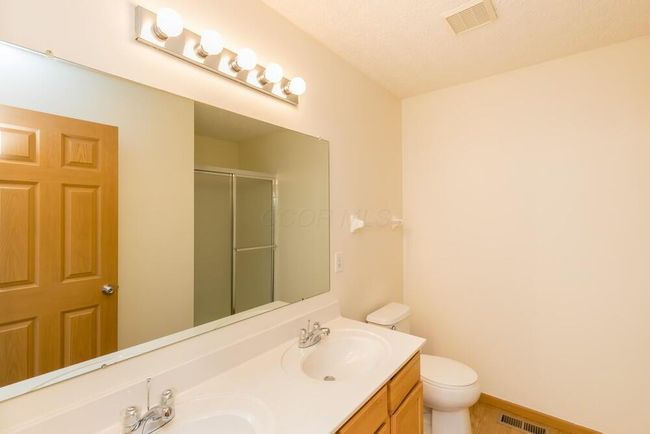 5975 Pennington Creek Dr, Condo with 3 bedrooms, 3 bathrooms and null parking in Dublin OH | Image 30