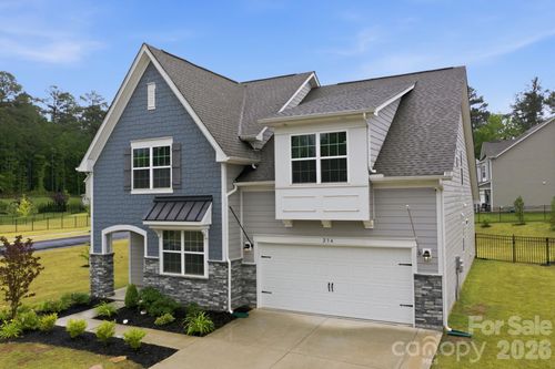 234 Hamptons Cove Rd, Troutman, NC, 28166-8902 | Card Image