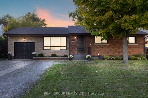 3799 Windermere Rd, Niagara Falls, ON, L2J2Y4 | Card Image
