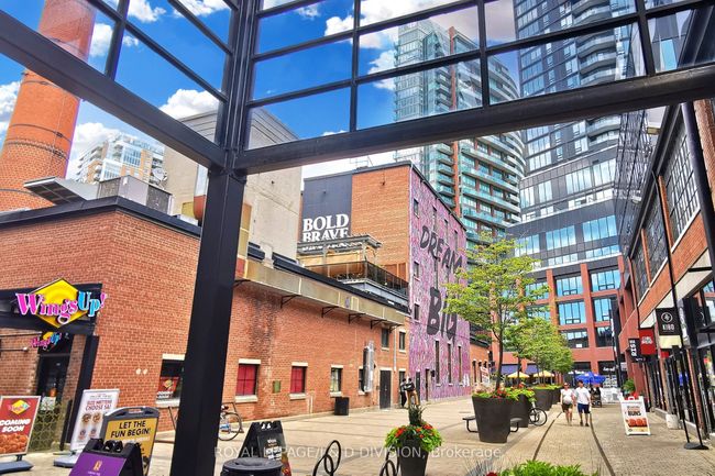 1707 - 80 Western Battery Rd, Condo with 2 bedrooms, 2 bathrooms and null parking in Toronto ON | Image 40