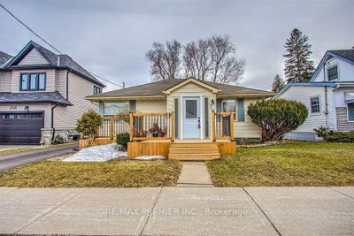 254 Andrew St, House other with 3 bedrooms, 2 bathrooms and 3 parking in Newmarket ON | Image 1