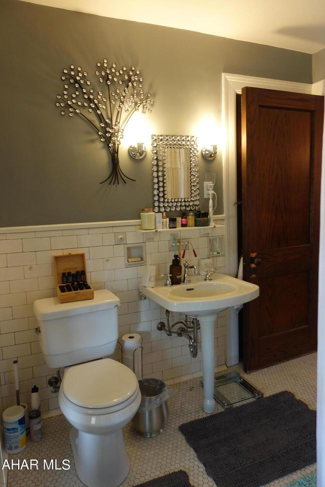 701 Spang St, House other with 8 bedrooms, 8 bathrooms and null parking in Roaring Spring PA | Image 51