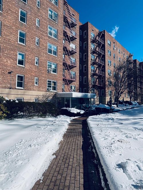 apt-a36-1300 Midland Ave, Yonkers, NY, 10704-1455 | Card Image