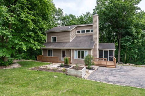 263 Blackhawk Trce, Galena, IL, 61036-9221 | Card Image