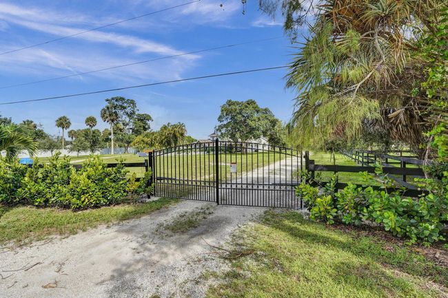 502 Rambling Drive Cir, House other with 5 bedrooms, 3 bathrooms and null parking in Wellington FL | Image 93