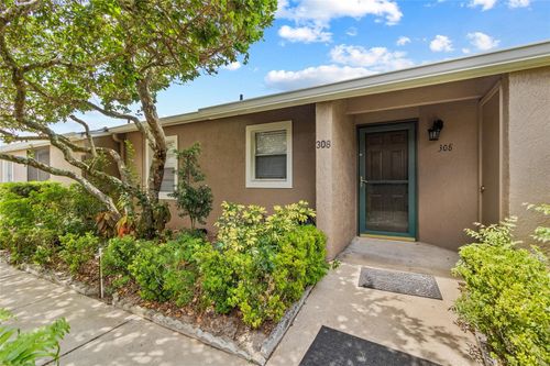 308 Dorchester Sq, Lake Mary, FL, 32746-4218 | Card Image