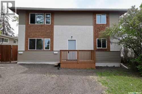 a-650 Robinson St, Regina, SK, S4T2L8 | Card Image