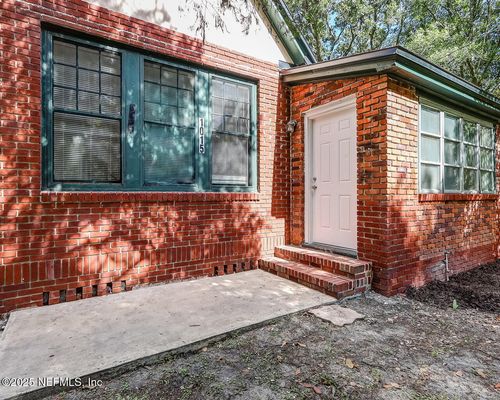 1015 W 17th St, Jacksonville, FL, 32209-5145 | Card Image