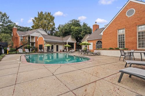 d-7945 Jefferson Place Blvd, Baton Rouge, LA, 70809 | Card Image