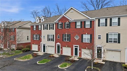 4294 Straight Arrow Road, Beavercreek, OH, 45430 | Card Image