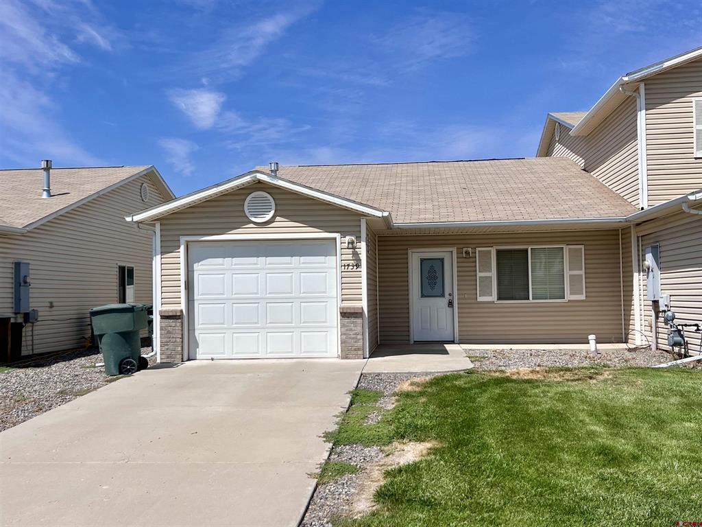 Christopher Ct, Grand Junction, CO 81503