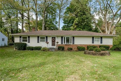 257 Forestwood Drive, House other with 3 bedrooms, 2 bathrooms and null parking in Northfield OH | Image 1