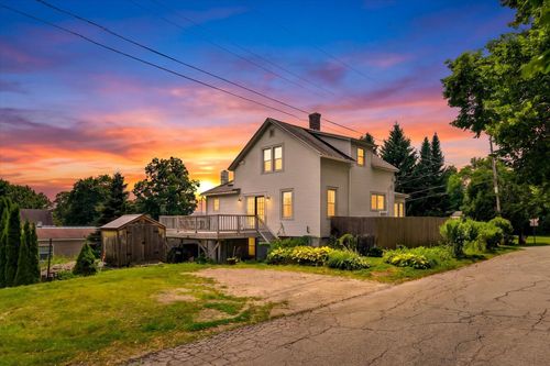 150 Holly St, Rutland, VT, 05701-2206 | Card Image