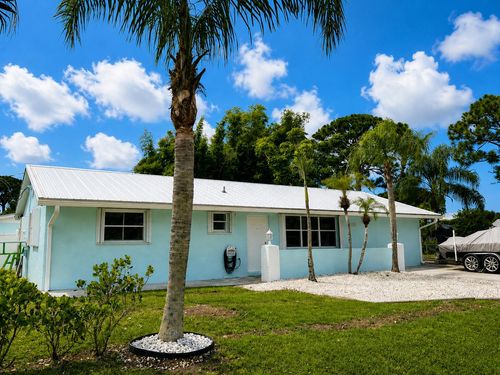 2184 Se Washington Street N, Stuart, FL, 34997 | Card Image
