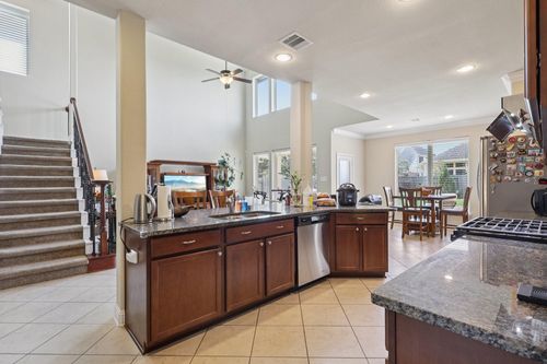 2710 Camden Hill Ln, Pearland, TX, 77089-1446 | Card Image