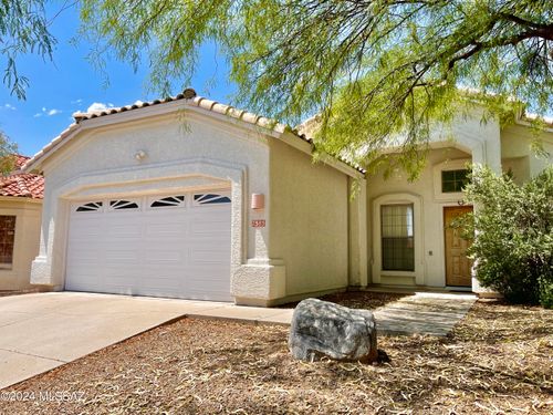 7585 E Ventana Vista Ct, Tucson, AZ, 85750-7211 | Card Image