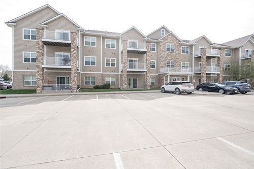 unit-2208-8350 Ep True Pkwy, West Des Moines, IA, 50266-8344 | Card Image