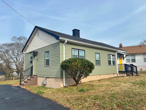 208 B Collins Avenue, spartanburg, SC, 29306 | Card Image