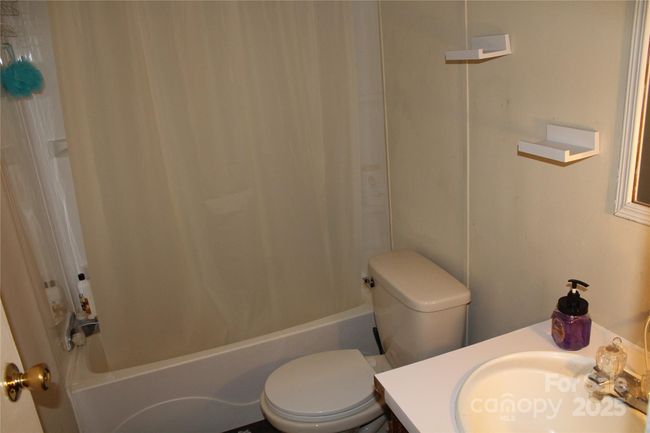 6454 Lostkey Dr, House other with 3 bedrooms, 2 bathrooms and null parking in Connelly Springs NC | Image 17