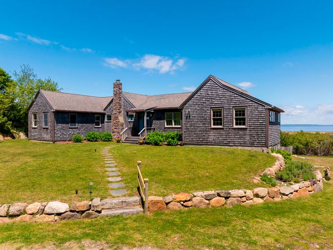 370 Lighthouse Rd, House other with 4 bedrooms, 3 bathrooms and null parking in Aquinnah MA | Image 52