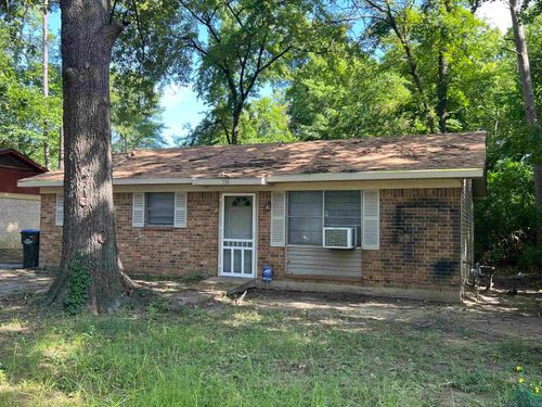 733 Swancy St, Longview, TX, 75602-4322 | Card Image