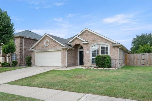 6500 Spencer Dr, Arlington, TX, 76002-5541 | Card Image
