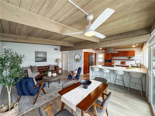 210 Del Gado Rd, San Clemente, CA, 92672-4827 | Card Image